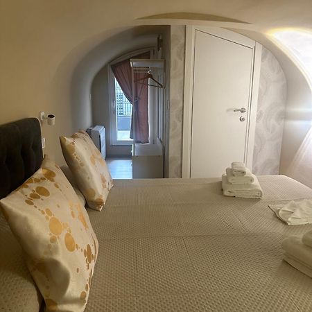 Appartement Beata Elia Loft à Bari Extérieur photo