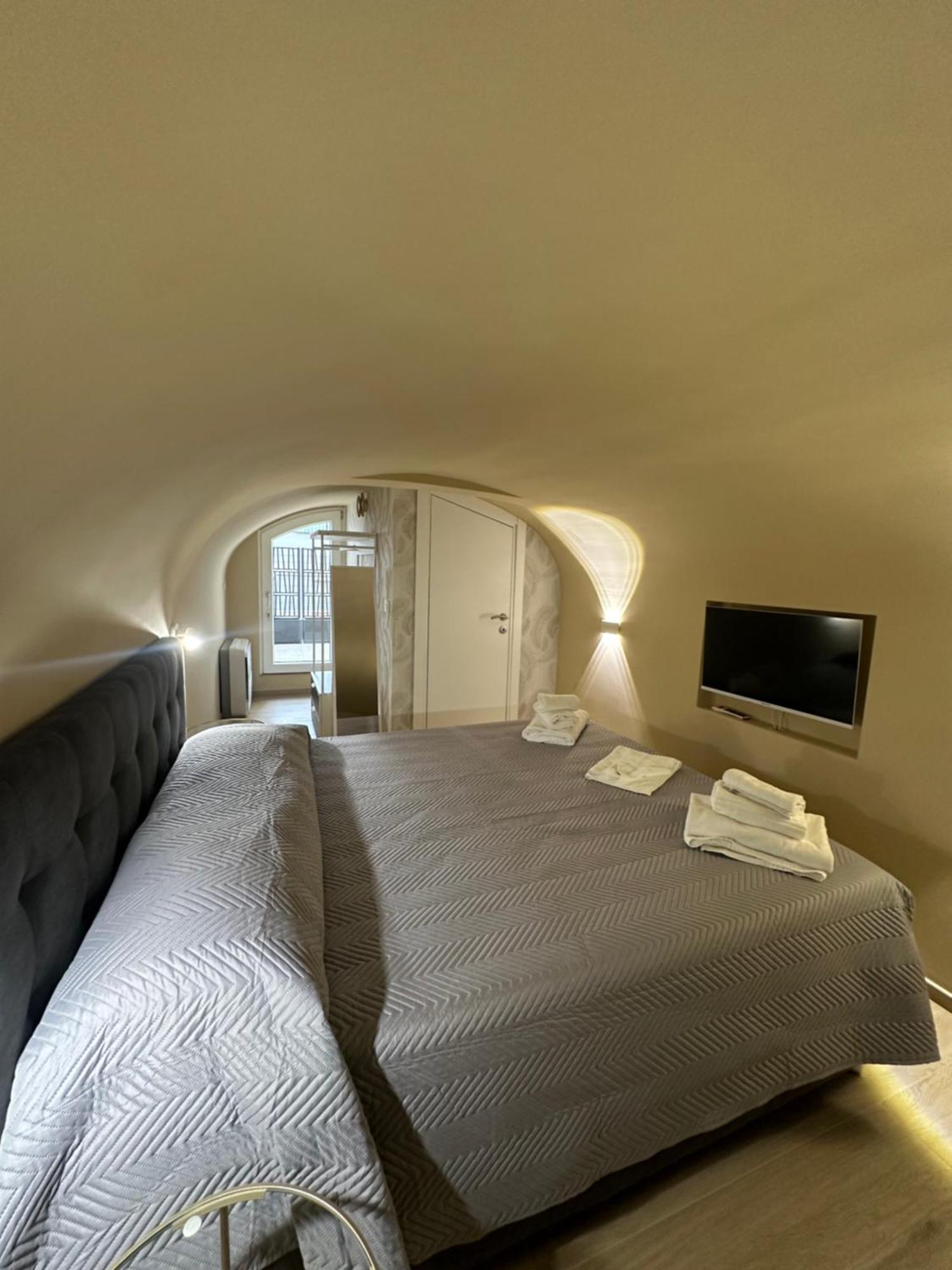 Appartement Beata Elia Loft à Bari Extérieur photo