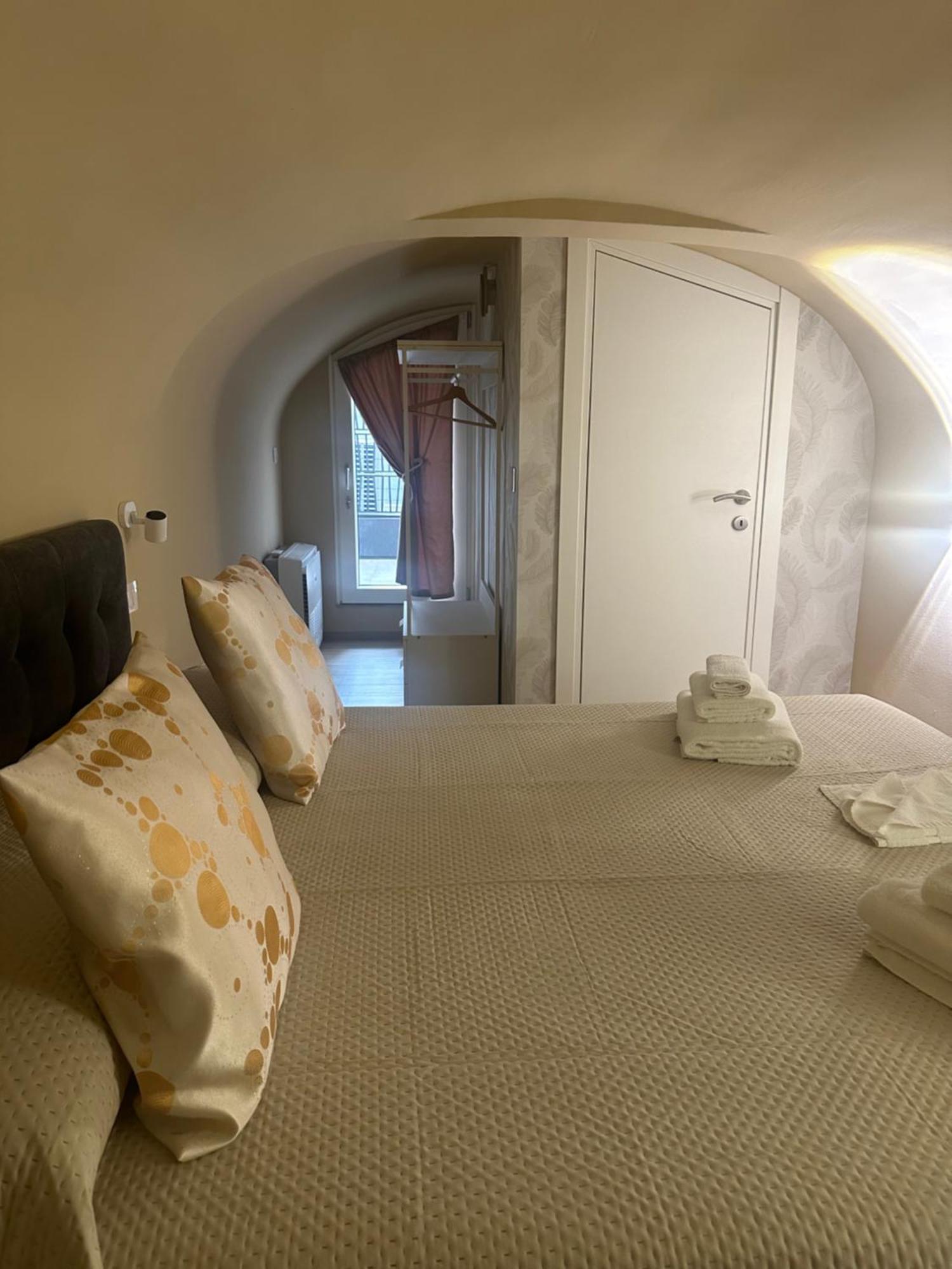 Appartement Beata Elia Loft à Bari Extérieur photo